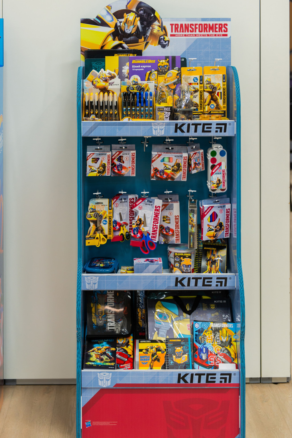 Картонний дисплей Transformers